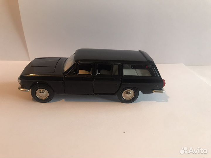 Модель Волга Газ 2402 Тантал. Редкий черный цвет