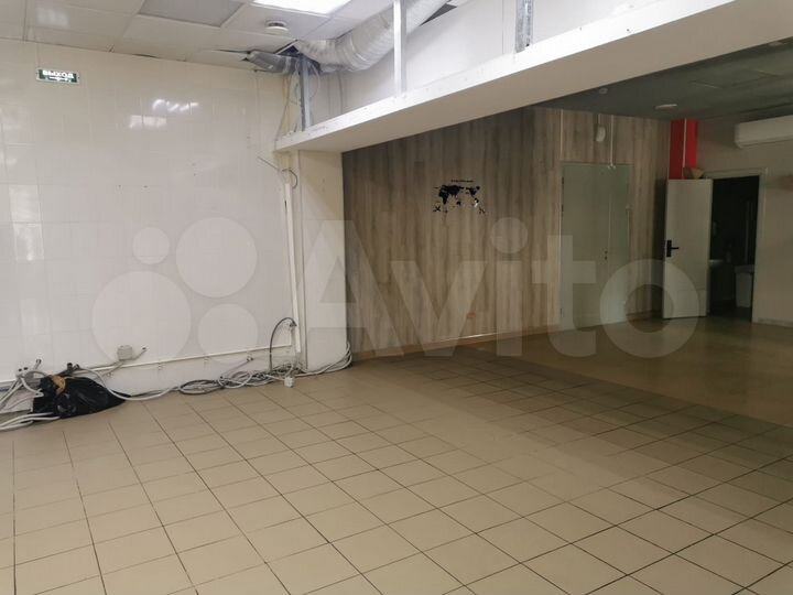 Торговое помещение, 1 этаж, напротив автовокзала