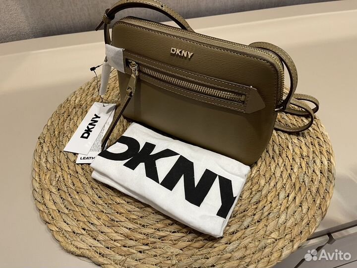 Сумка на плечо женская dkny R42EKE17 коричневая