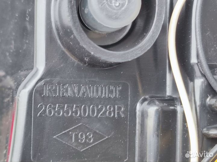 Фонарь задний внутренний левый Renault Megane III