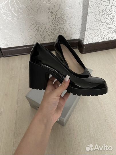 Туфли женские