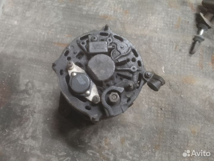 Генератор passat b3