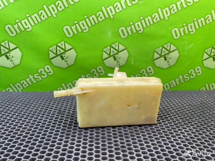 Бачок для тормозной жидкости Citroen C4 Picasso UD