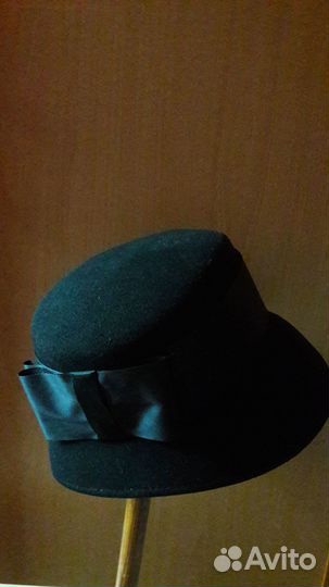 Женская фетровая шляпа