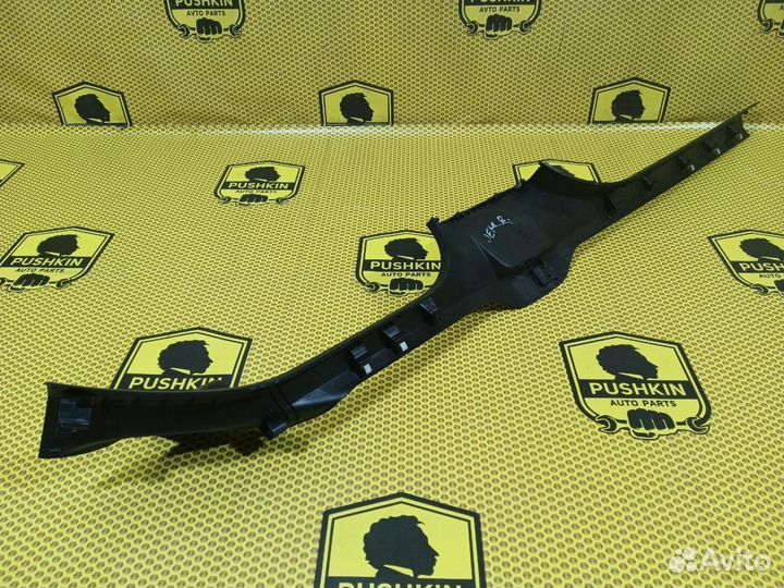 Накладка порога внутренняя правая Volkswagen Jetta