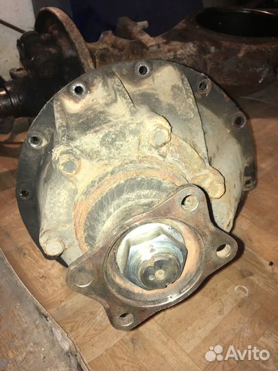 Редуктор заднего моста б/у с автобуса isuzu Богдан