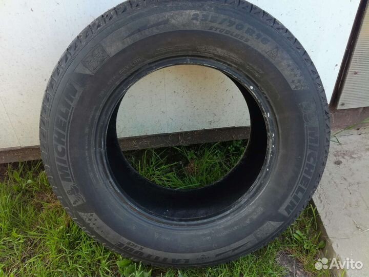 Michelin Latitude X-Ice 235/70 R16