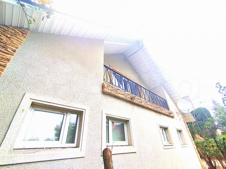 Дом 340 м² на участке 12 сот.