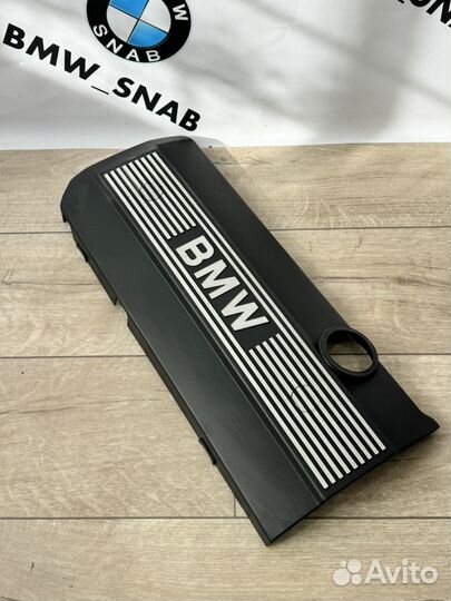 Декоративная крышка двигателя Bmw M54