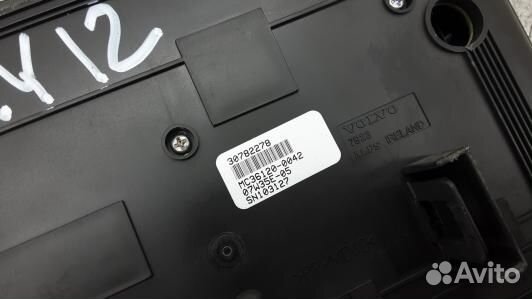 Блок управления печки и климат-контроля volvo V70