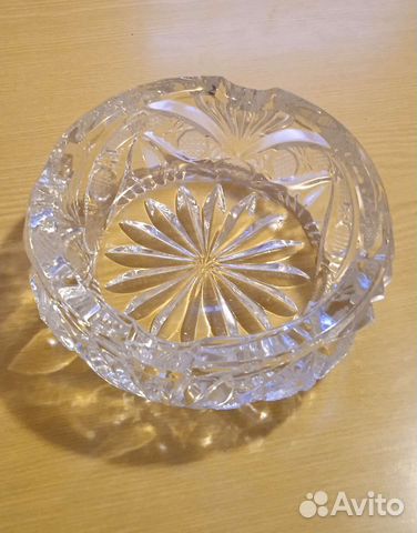 Хрустальная пепельница