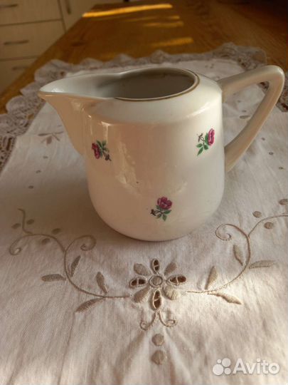 Фарфоровый молочник СССР 