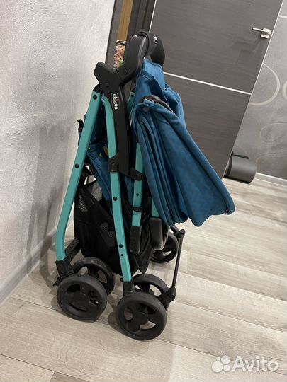 Коляска chicco ohlala 3 прогулочная легкая