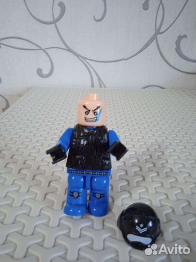 Лего фигурки