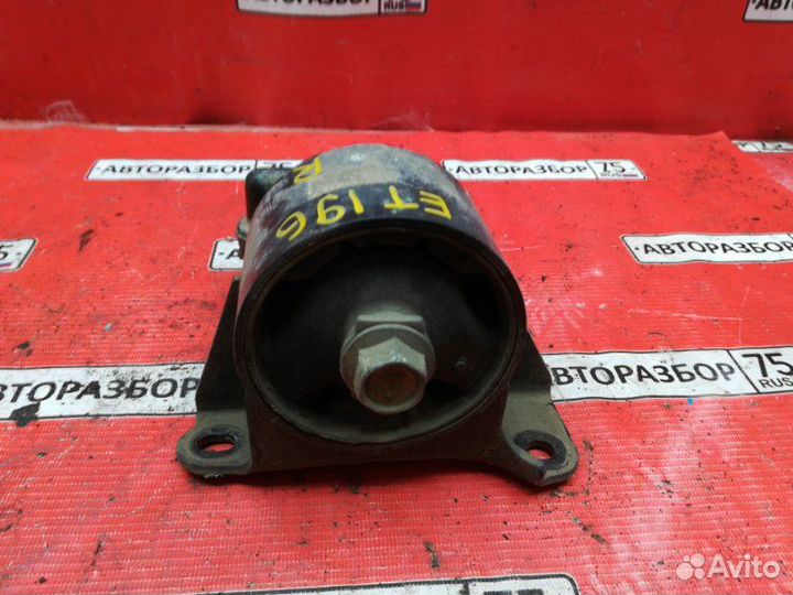 Подушка двигателя правая Toyota Caldina ET196V