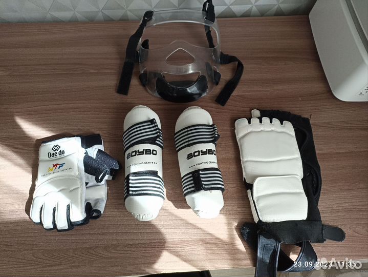 Экипировка для тхеквондо (жилет, маска, футы)