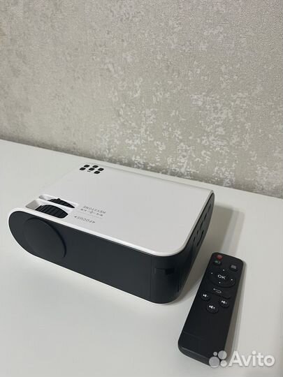 Мини проектор