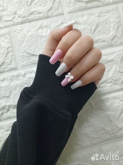 Мастер маникюра и педикюра