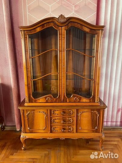 Антикварная мебель 1967г Barroco 710