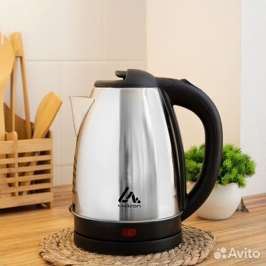 Чайник электрический 1.8 л 1500 Вт