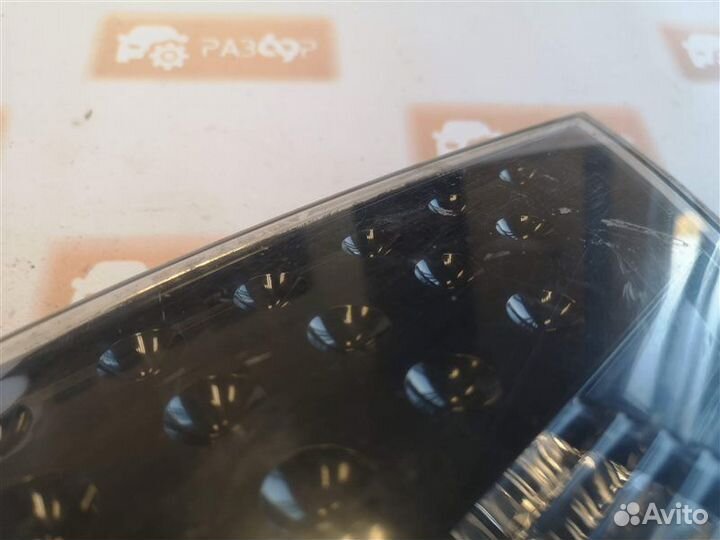 Фонарь задний левый Mitsubishi Outlander CW4W 4B12