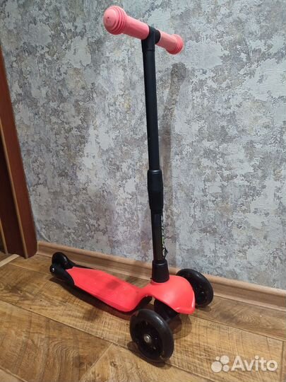 Самокат детский трехколесный