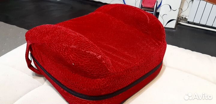 Автокресло бустер