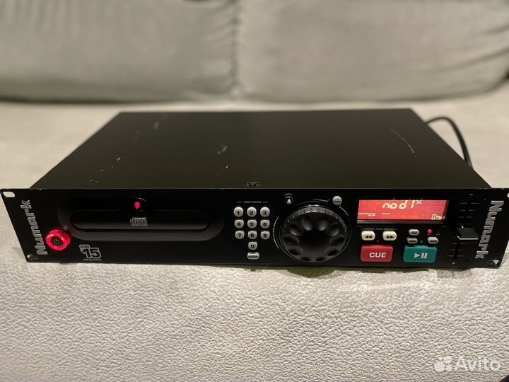 Numark cdn 15 Pro поеер компакт дисков