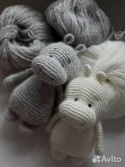 Вязаный бегемот