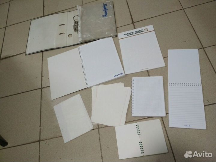 Блокноты с файликами и листами