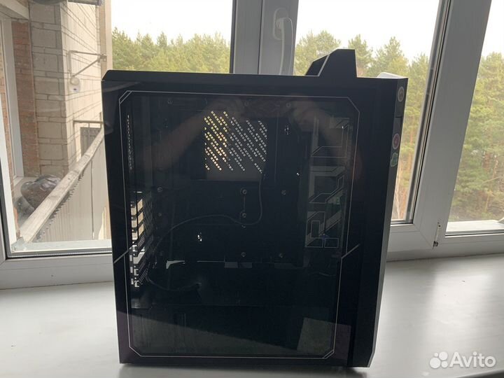 Корпус Asus Rog Strix