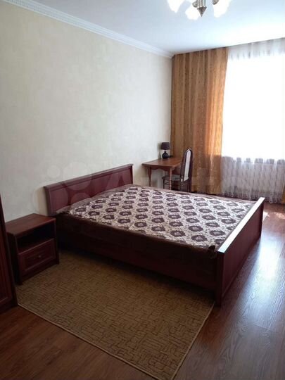 2-к. квартира, 82 м², 3/6 эт.