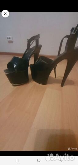 Стрипы pleaser 39 тройки