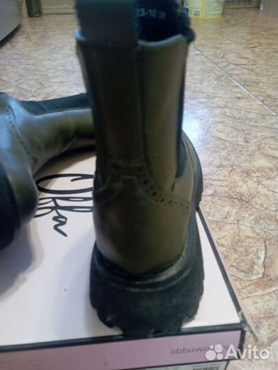 Ботинки демисезонные женские 38 размер