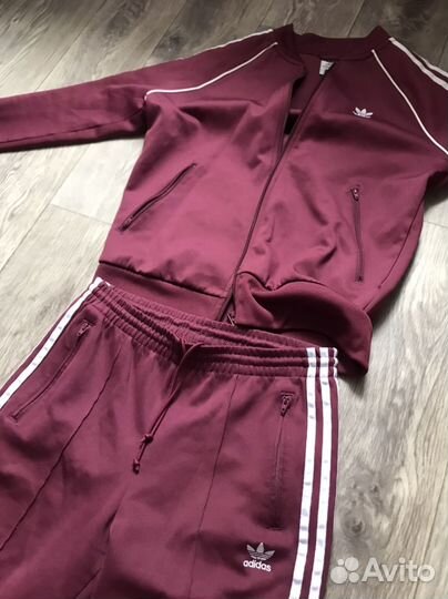 Спортивный костюм адидас,женский