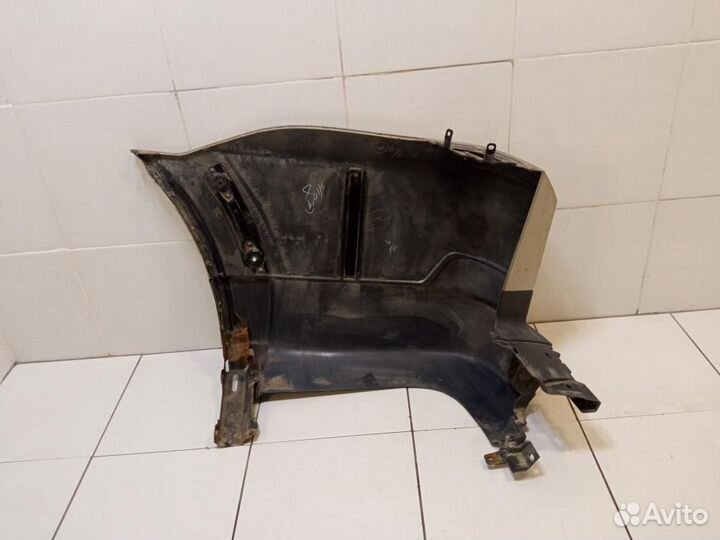 Накладка заднего бампера правая Mitsubishi Pajero