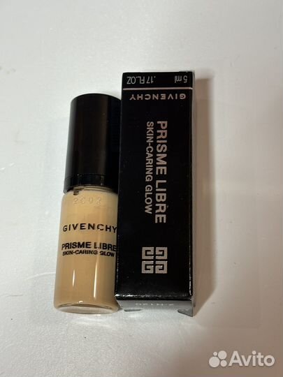 Миниатюры косметики Givenschy make up