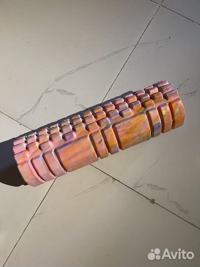 Массажный ролик для спины