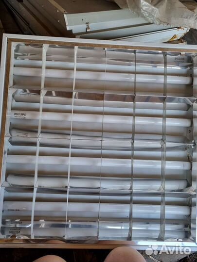 Светильник потолочный