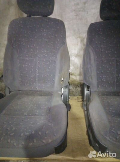 Передние сидения бу кия спектра