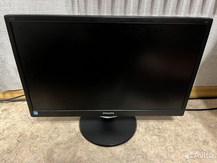 Монитор Philips 21,5