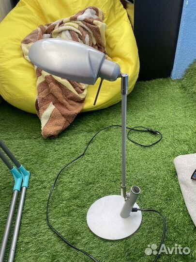 Лампа настольная