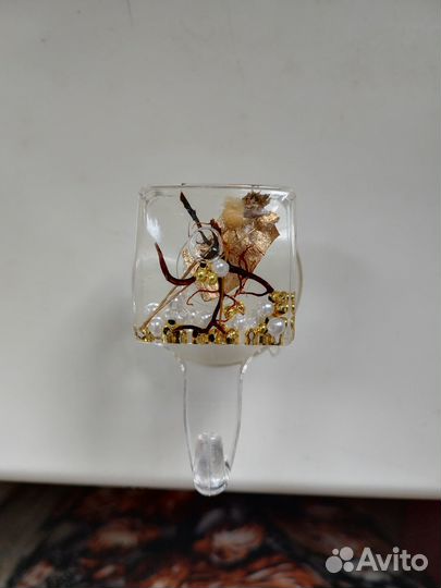 Крючок нам присоске