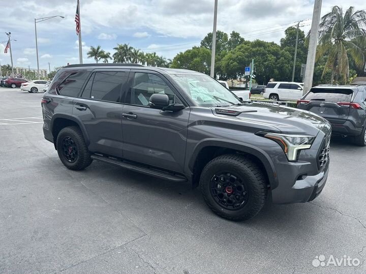 Toyota Sequoia 3.5 AT, 2023, 1 км