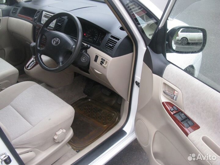 Toyota Corolla Spacio 1.5 AT, 2002, 318 000 км