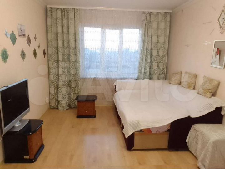 Комната 19 м² в 2-к., 15/16 эт.