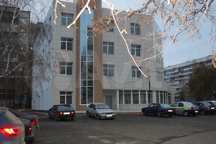 Свободного назначения, 1600 м²