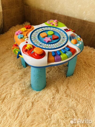 Развивающий столик fisher price