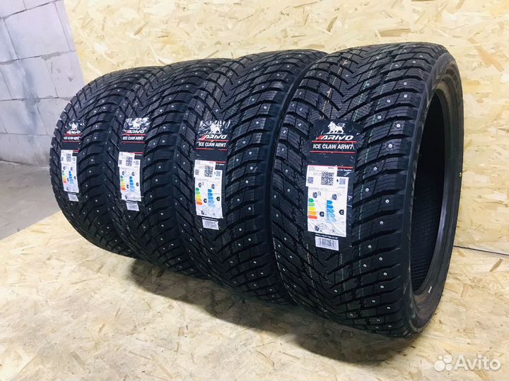 Arivo Ice Claw ARW7 235/50 R19 103T