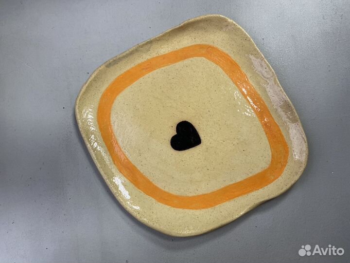 Блюдо керамическое ручной лепки